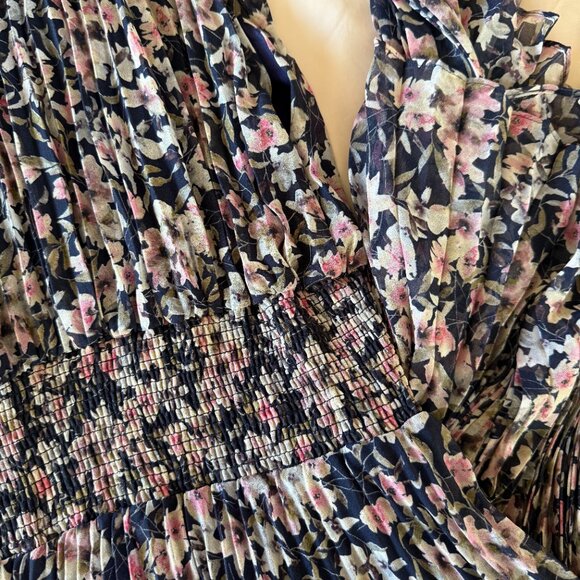 Fantasia Smocked Dress - Picture 4 of 7